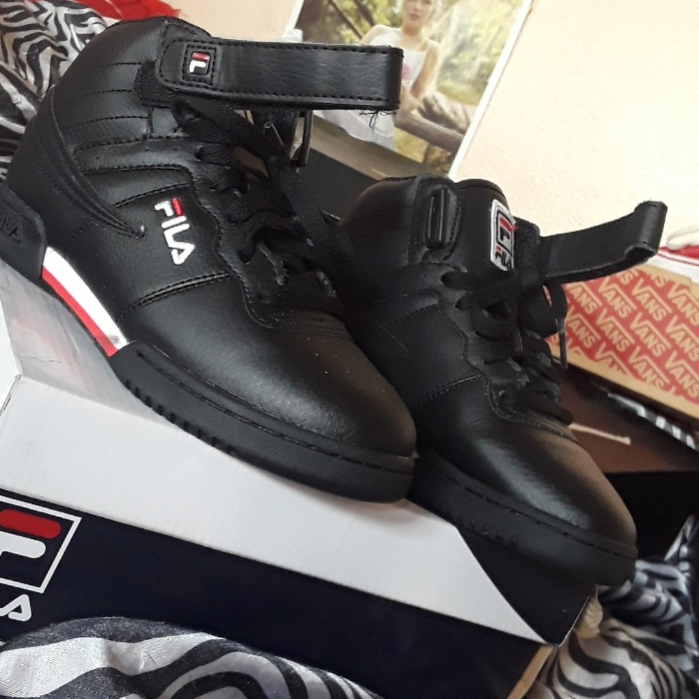 FILLA.   Blk/wht/fred USA :5 UK :4 EUR: 37.5